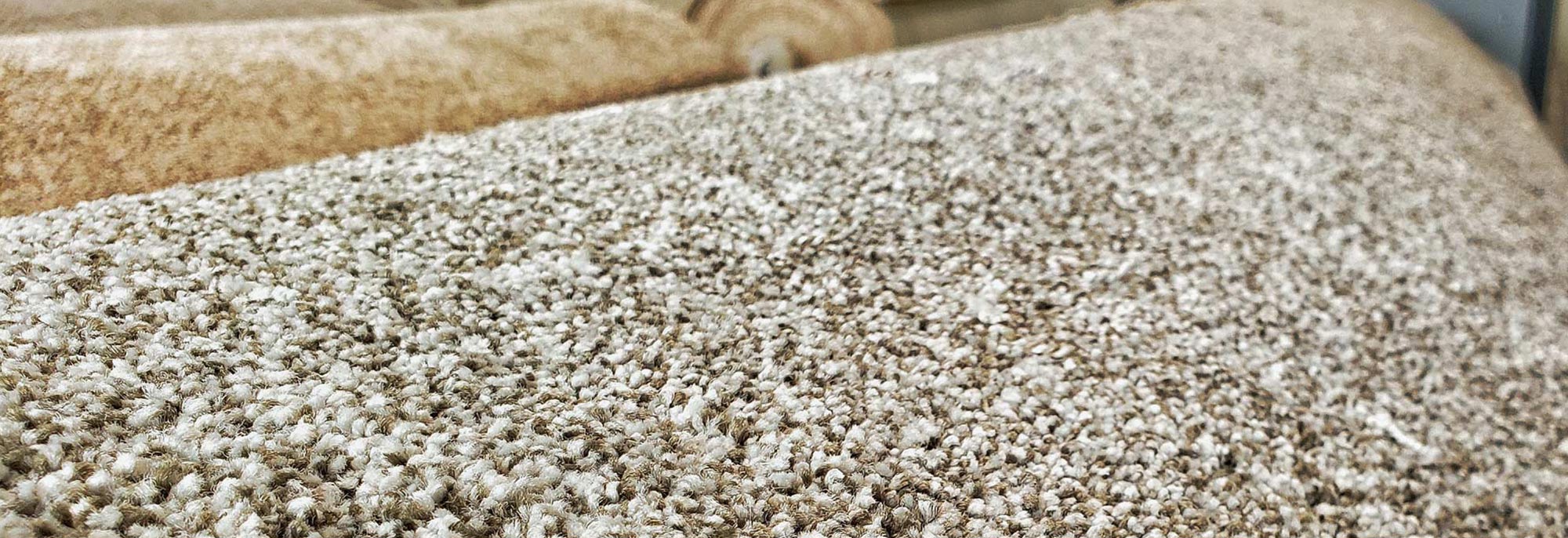 Mohawk Carpet Soft Whisper III Roll